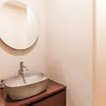 Newly Renovated Loft Bastille *