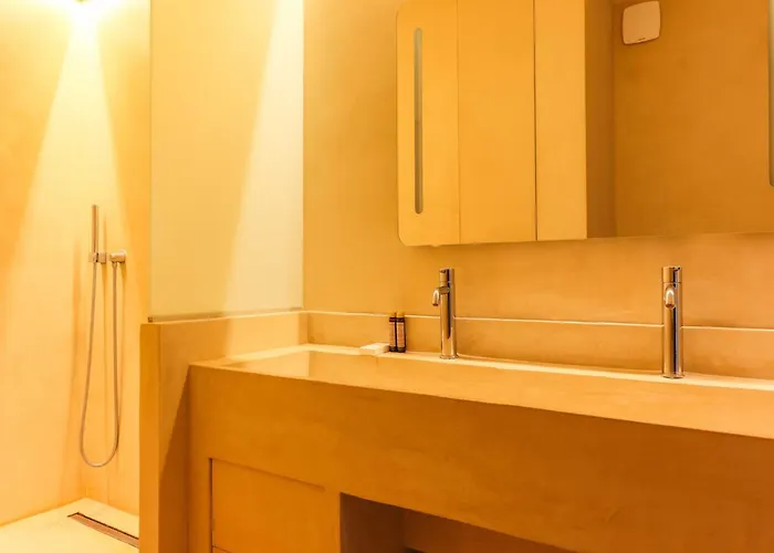 Newly Renovated Loft Bastille Apartment Paris